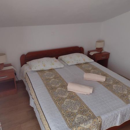 Appartamento Apartman Tamara Novaglia Esterno foto