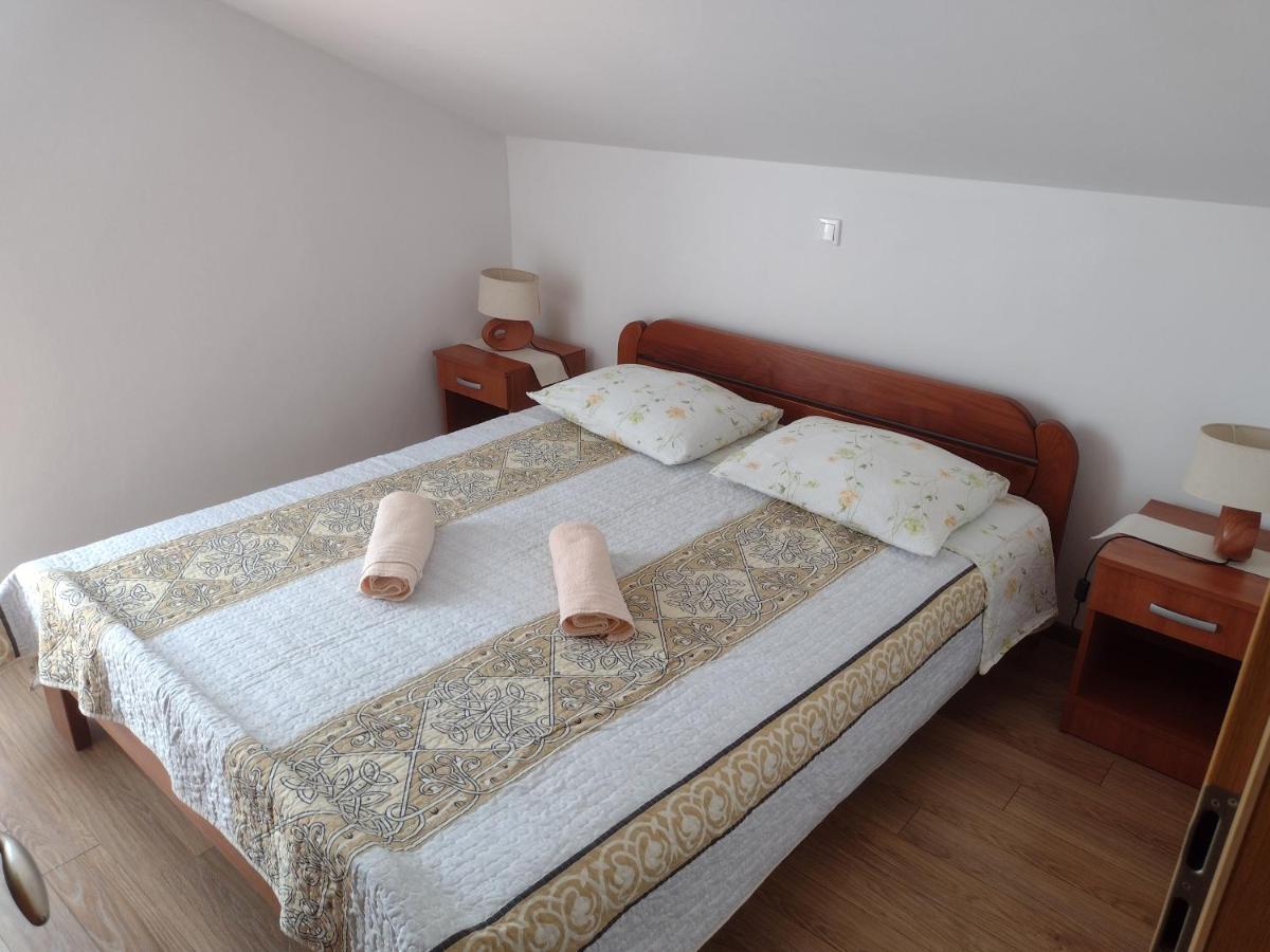 Appartamento Apartman Tamara Novaglia Esterno foto