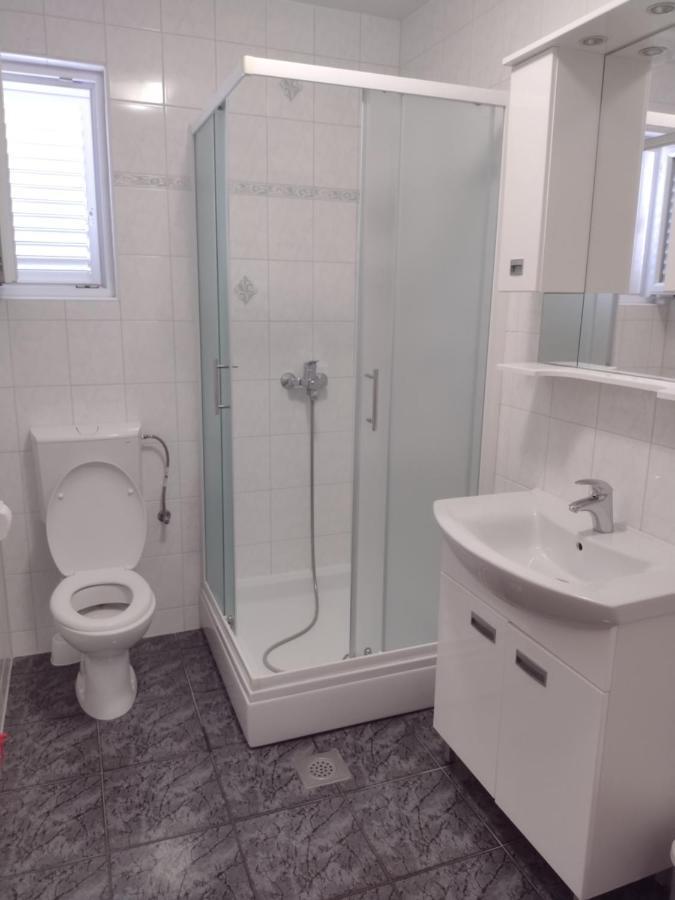 Appartamento Apartman Tamara Novaglia Esterno foto